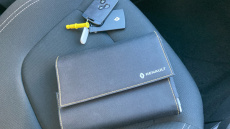 Renault Captur 0.9 TCE 90 Iconic 5dr Petrol Hatchback